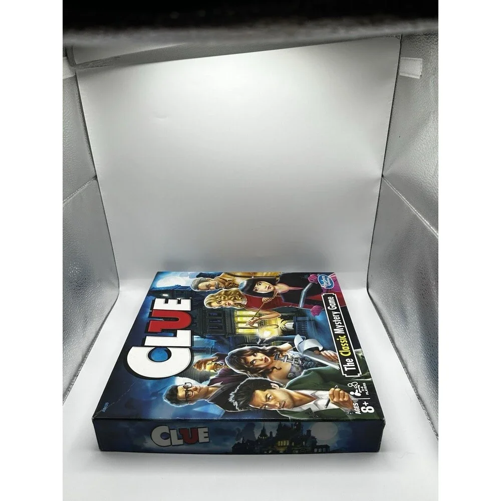Clue The Classic Mystery Game Hasbro 2018 Complete Board Game Tudor Mansion